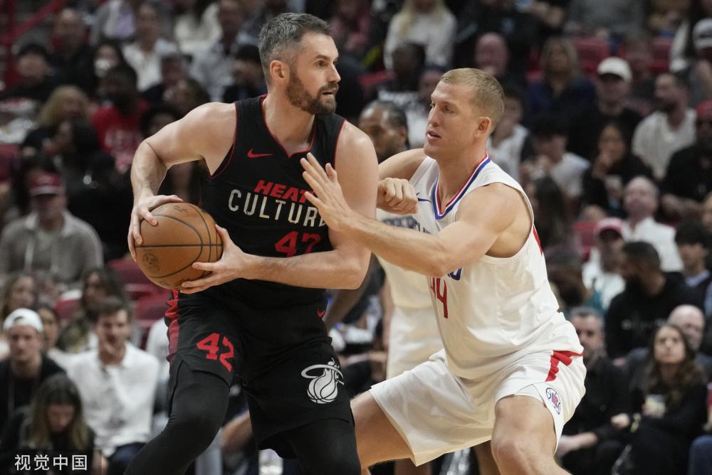 保持球队的 保持球队的