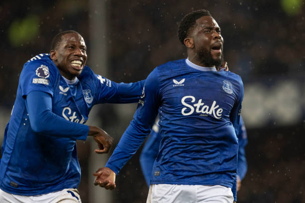 另一方面是 另一方面是