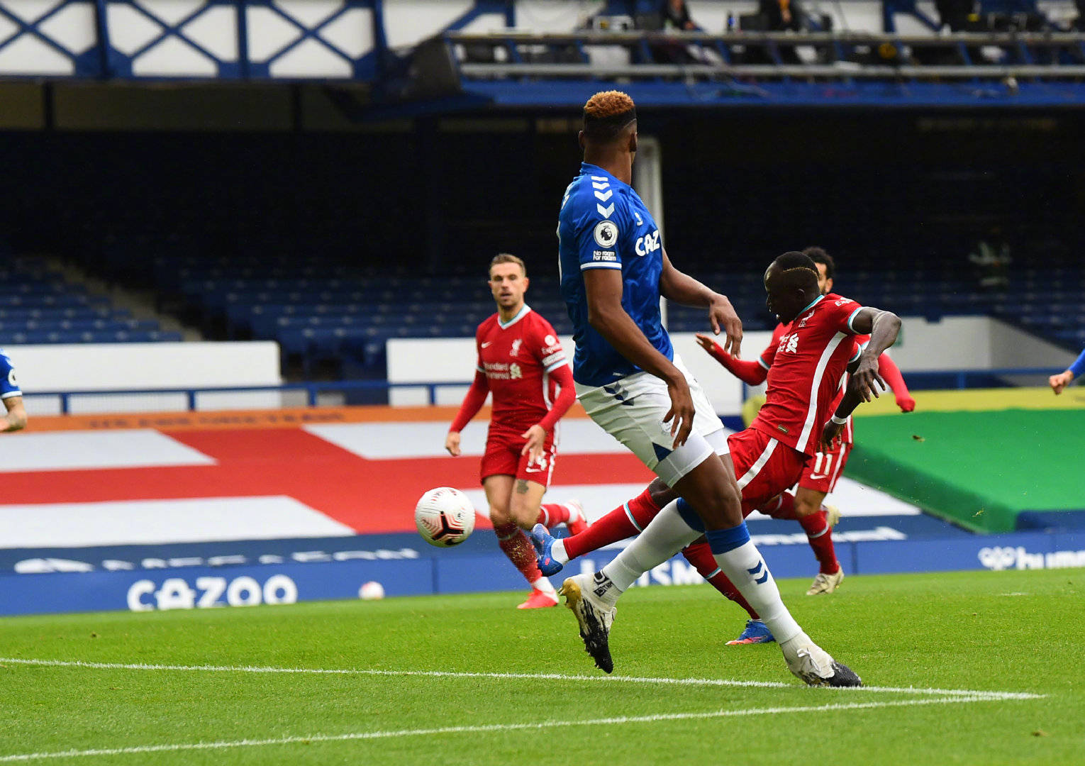 其引发的讨 其引发的讨