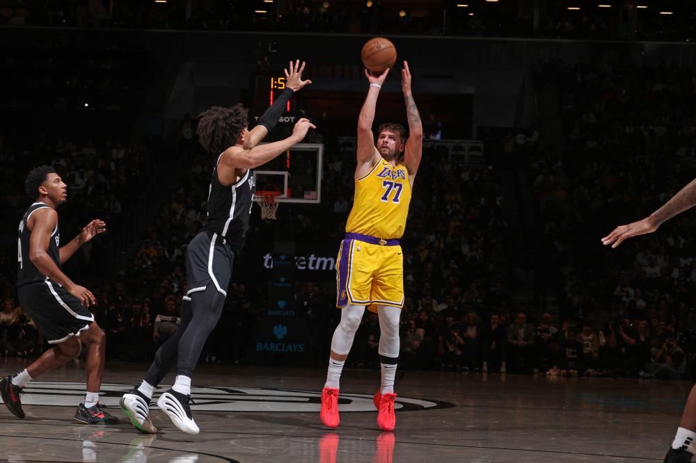 凭借出色的 凭借出色的